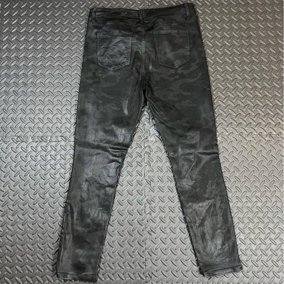 JOE’S JEANS | The Charlie coated jean (camo) - Picture 5 of 8
